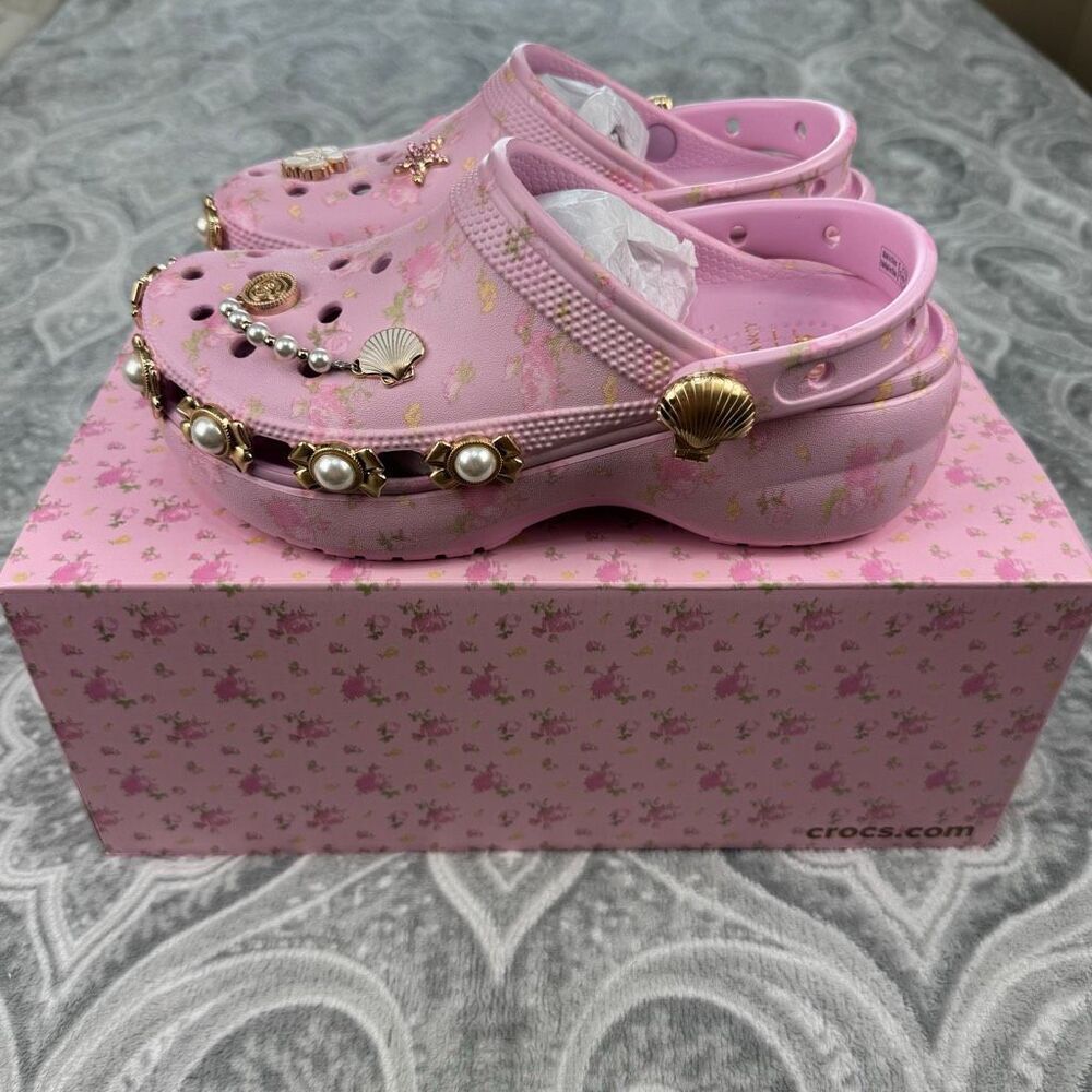 NWT LoveShackFancy X Crocs Classic Platform Clog - Picture 3 of 5